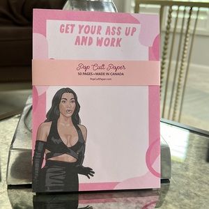 Kardashian’s Kim notepad